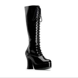 Funtasma brand EPIC platform party boots. Black. Lace up with side zipper Size 8